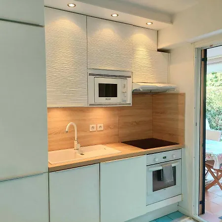 La Salis 3 Chambres, Jardin - 3 Bedrooms * Antibes